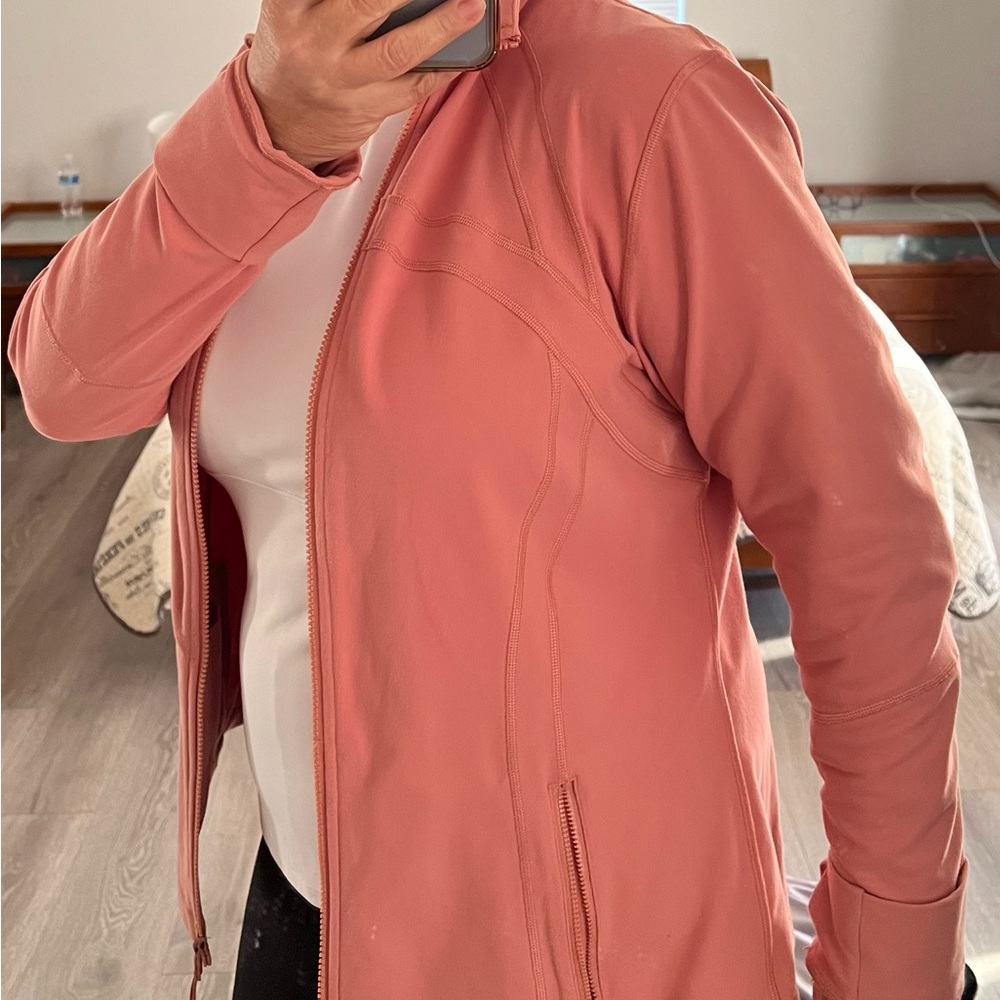 lululemon athletica Dusty Rose Zip Jacket - Picture 3 of 5